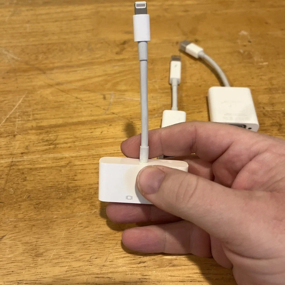 Apple Cables - A1433, A1439, A1307‎ Display Ports Transfer Data